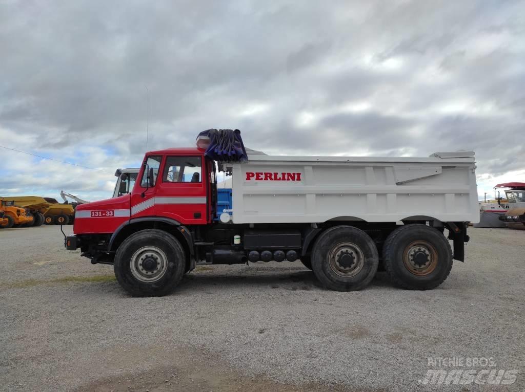 Perlini 131.33D2/C1 Άλλα Φορτηγά