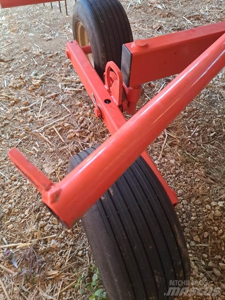 Kuhn GA4321 Αναμοχλευτήρες