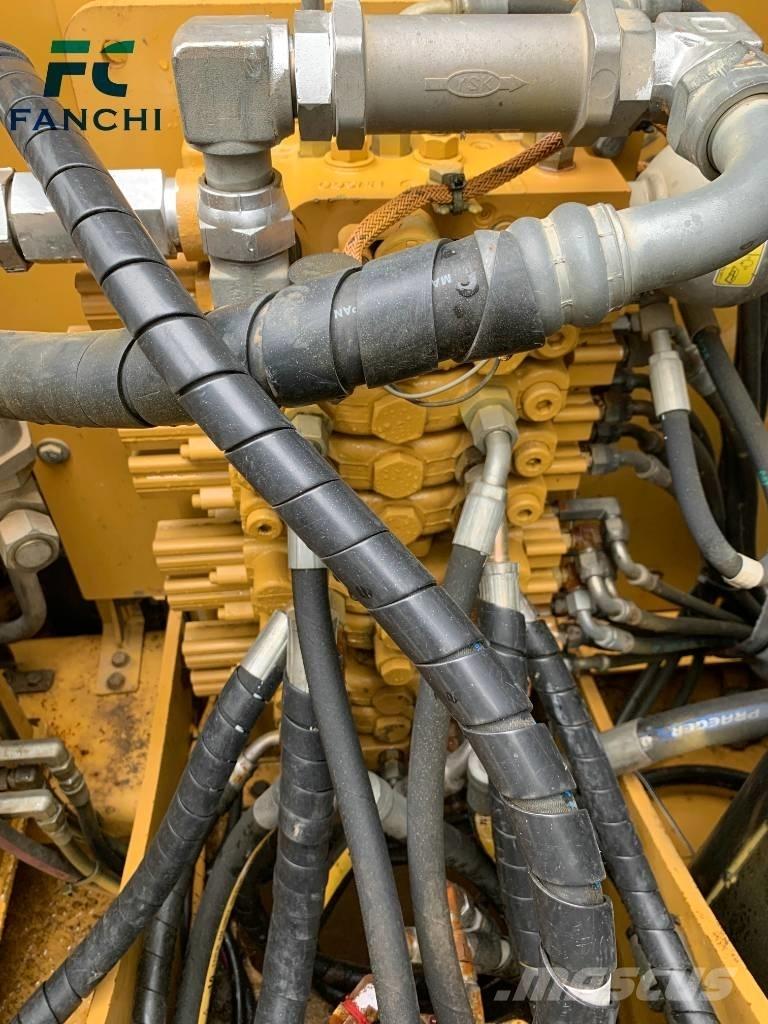 CAT 307E2 Εκσκαφείς με ερπύστριες