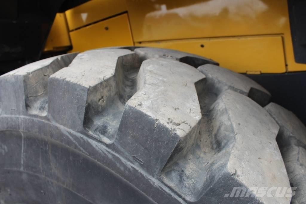 Komatsu WA 470-6LC Φορτωτές με λάστιχα (Τροχοφόροι)