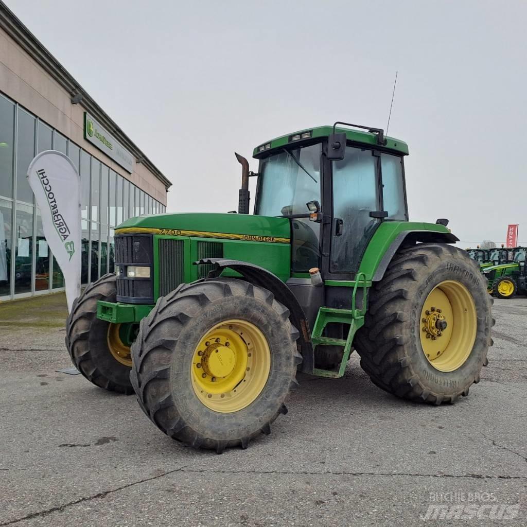 John Deere 7700 Τρακτέρ
