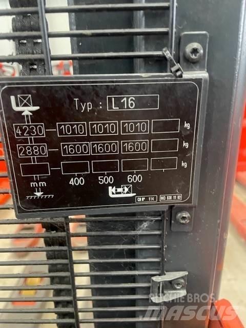 Linde L16 Παλετοφόρα πεζού χειριστή με ιστό