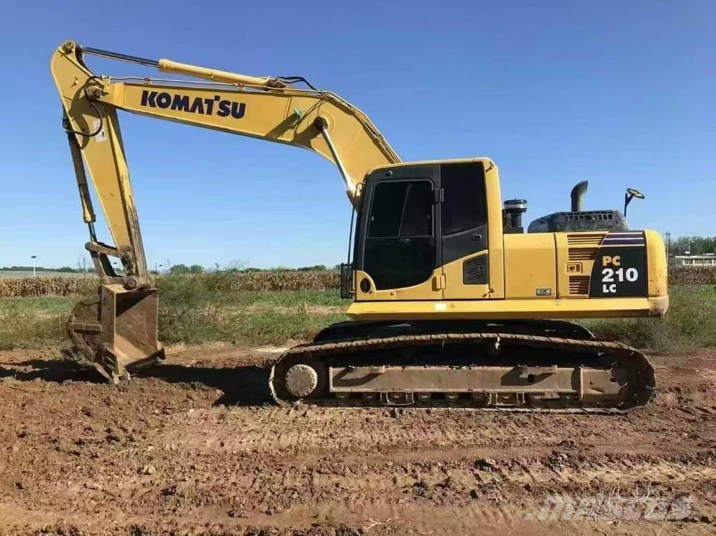 Komatsu PC 210 Εκσκαφείς με ερπύστριες