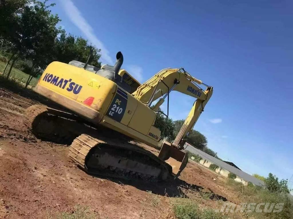 Komatsu PC 210 Εκσκαφείς με ερπύστριες