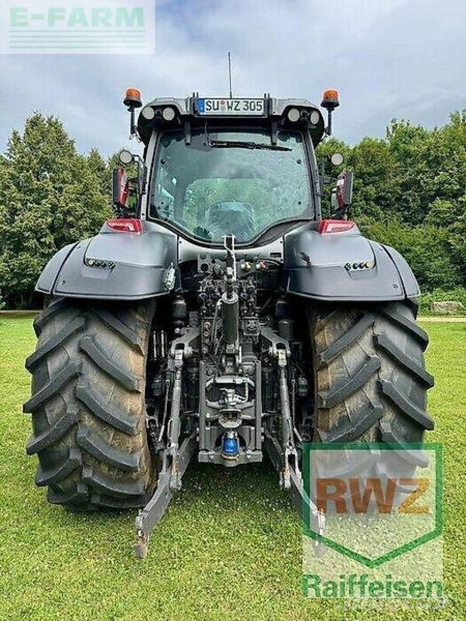 Valtra q305 Τρακτέρ