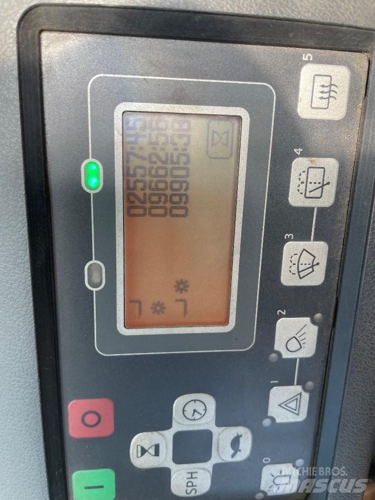 Toyota 8FBMT30 Ηλεκτρικά περονοφόρα ανυψωτικά κλαρκ
