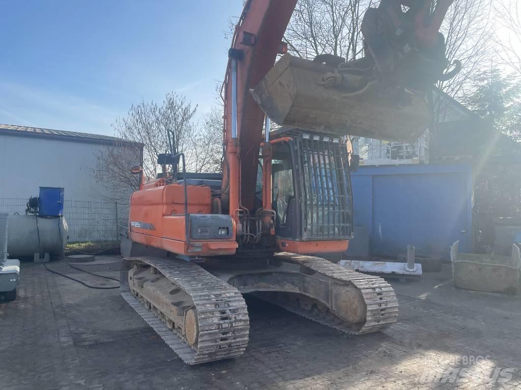 Doosan EXCA Εκσκαφείς με ερπύστριες