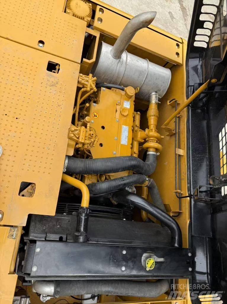 CAT 320 D Εκσκαφείς με ερπύστριες