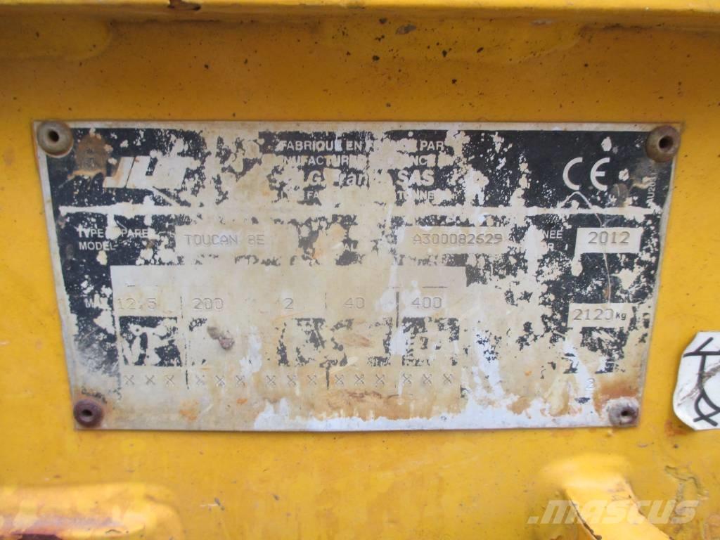 JLG Toucan 8 E Ανυψωτήρες με κατακόρυφους πυλώνες