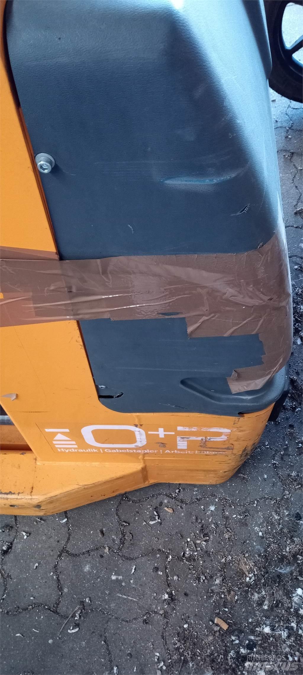  903 AC - S/N 037763 Περονοφόρο ανυψωτικό συλλογής παραγγελιών μικρού ύψους