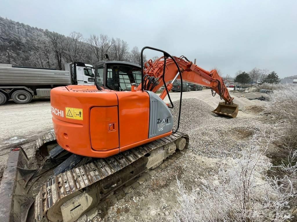 Hitachi ZX 135 US Εκσκαφείς με ερπύστριες
