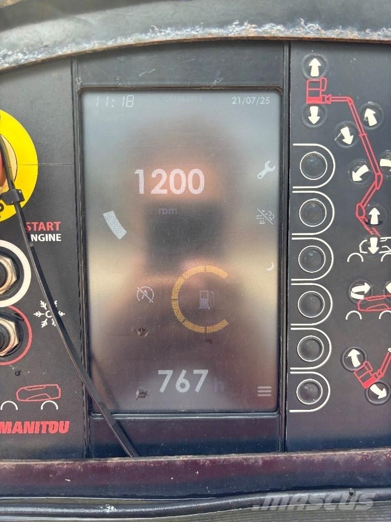 Manitou 200 ATJ Ανυψωτήρες με αρθρωτό βραχίονα