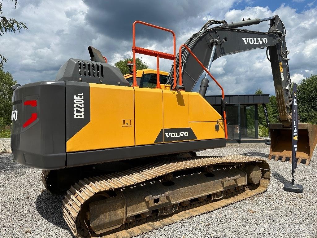 Volvo EC 220 E L Εκσκαφείς με ερπύστριες