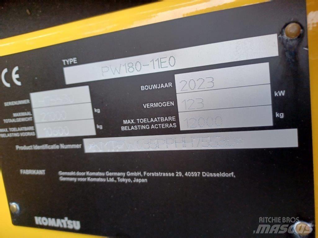 Komatsu PW180-11E0 Εκσκαφείς με τροχούς - λάστιχα