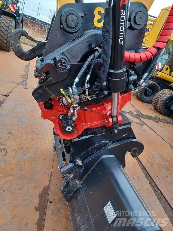 Komatsu PW180-11E0 Εκσκαφείς με τροχούς - λάστιχα