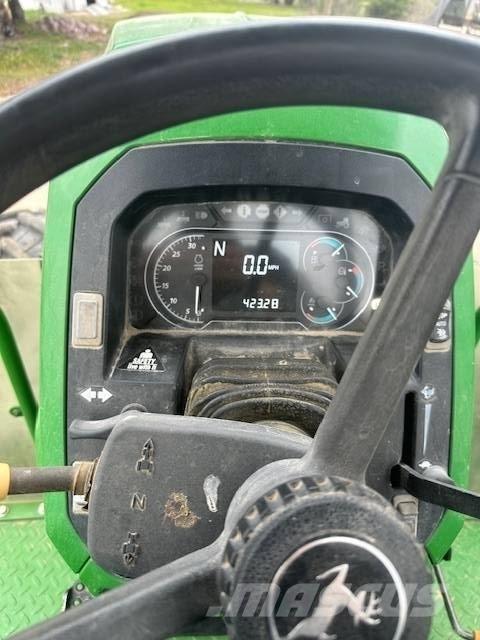 John Deere 6120 E Τρακτέρ