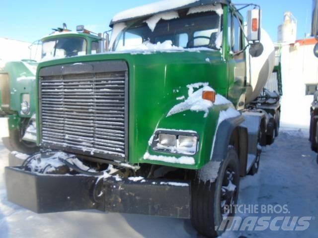 Freightliner FLC 112 Άλλα Φορτηγά