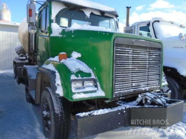 Freightliner FLC 112 Άλλα Φορτηγά