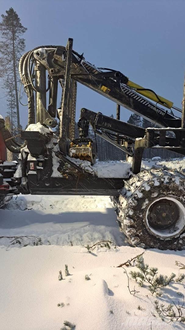 Komatsu 895 Μεταφορείς ξυλείας