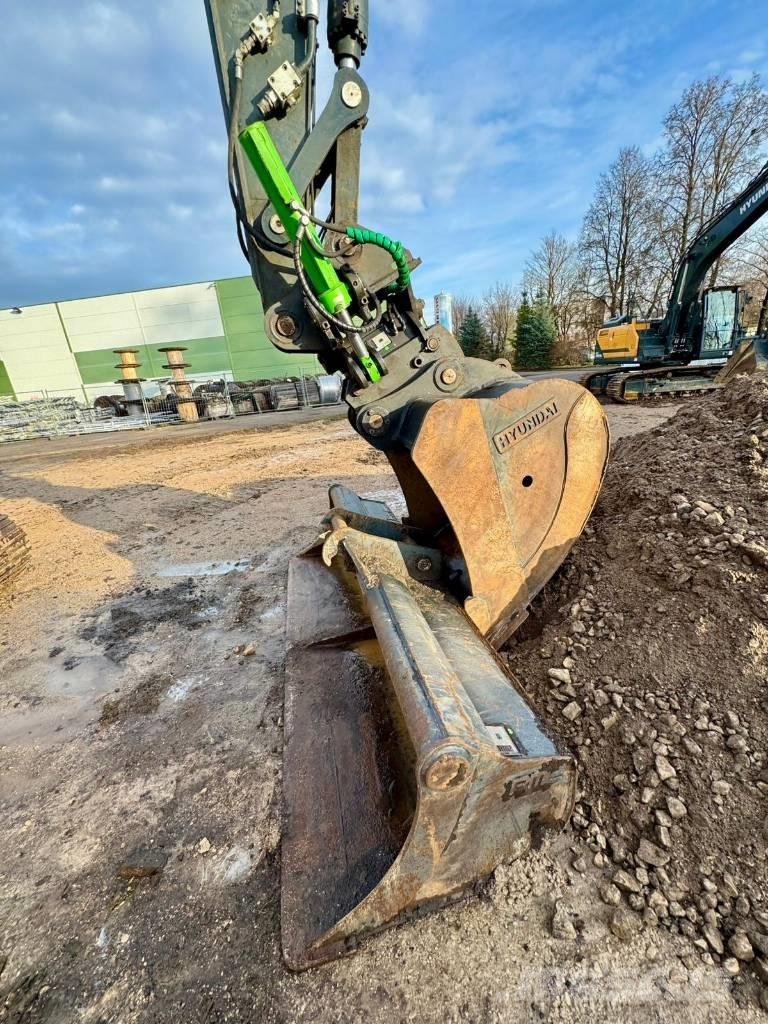 Hyundai HX 220 AL Εκσκαφείς με ερπύστριες