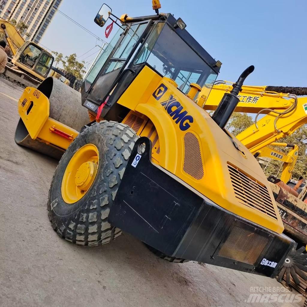 XCMG XS 142 J Οδοστρωτήρες μονού κυλίνδρου