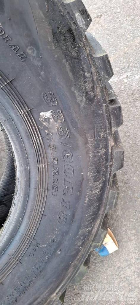 Dunlop 335/80R18 Ελαστικά και ζάντες