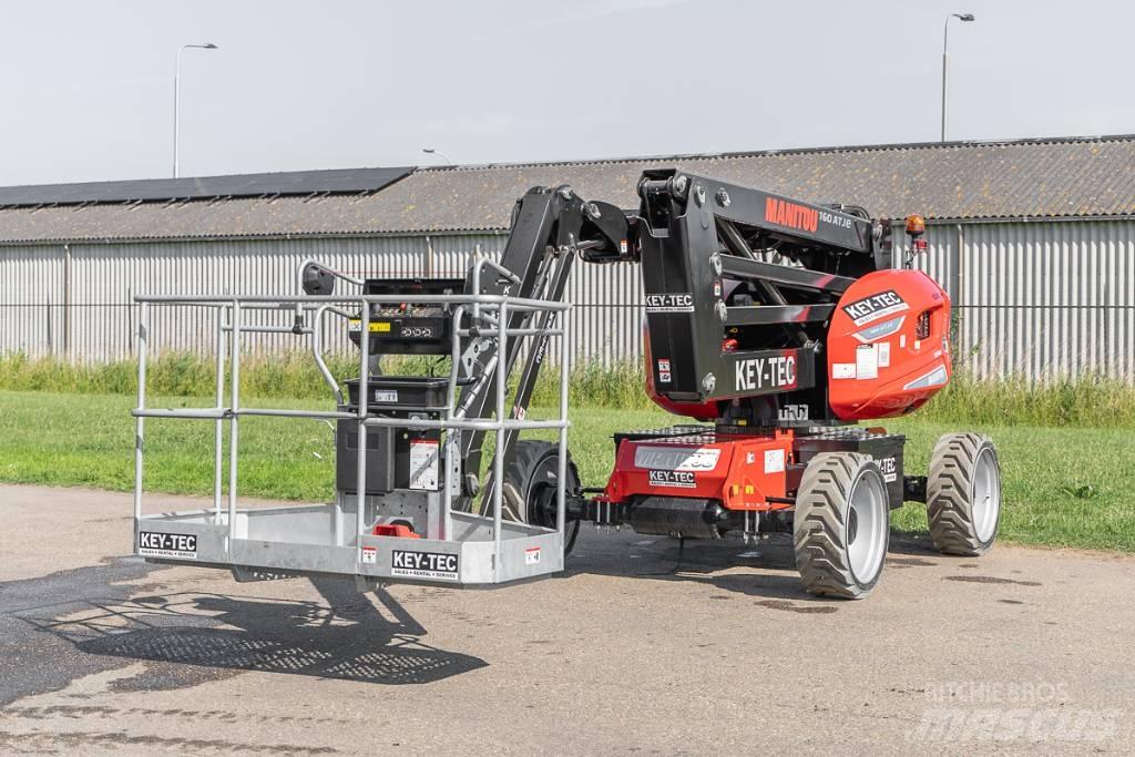 Manitou 160 ATJ e Ανυψωτήρες με αρθρωτό βραχίονα