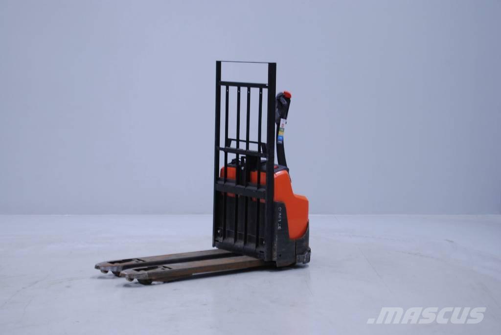 Toyota LWI160 Χειροκίνητο περονοφόρο ανυψωτικό