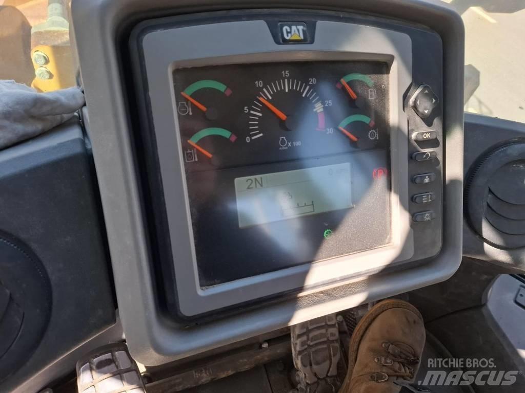 CAT 966K Φορτωτές με λάστιχα (Τροχοφόροι)