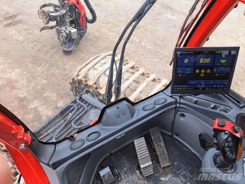 Komatsu 901 Θεριζοαλωνιστικές μηχανές