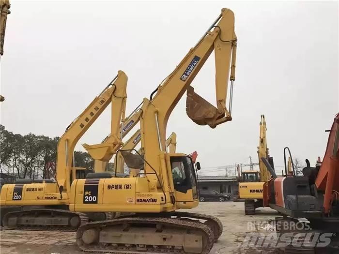 Komatsu PC 200-7 Εκσκαφείς με ερπύστριες