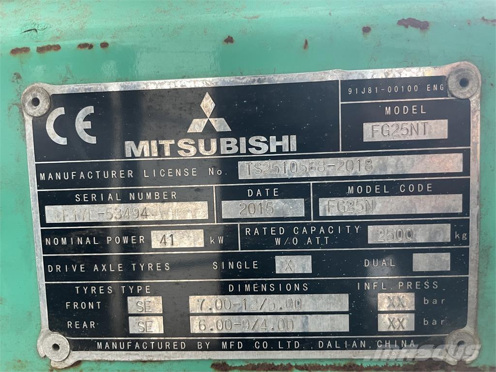 Mitsubishi FG25T Περονοφόρα ανυψωτικά κλαρκ με φυσικό αέριο LPG