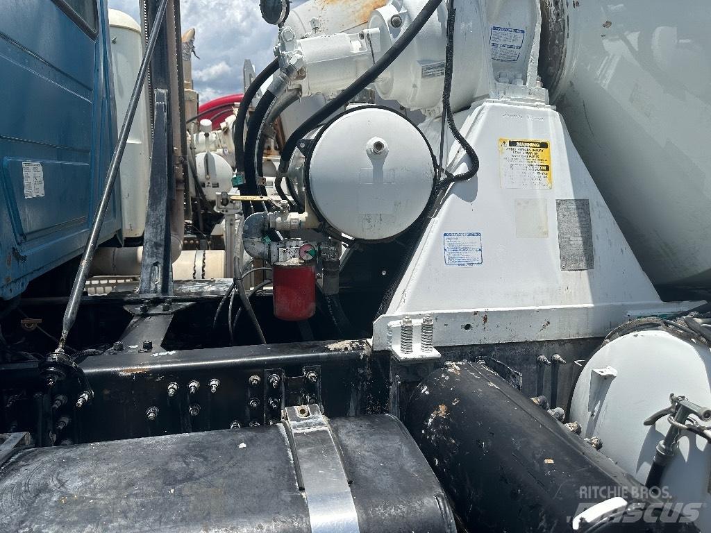 Mack GU 800 Άλλα Φορτηγά