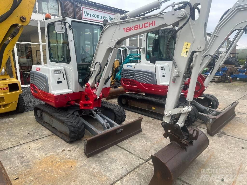 Takeuchi TB228 Εκσκαφάκι (διαβολάκι) < 7t