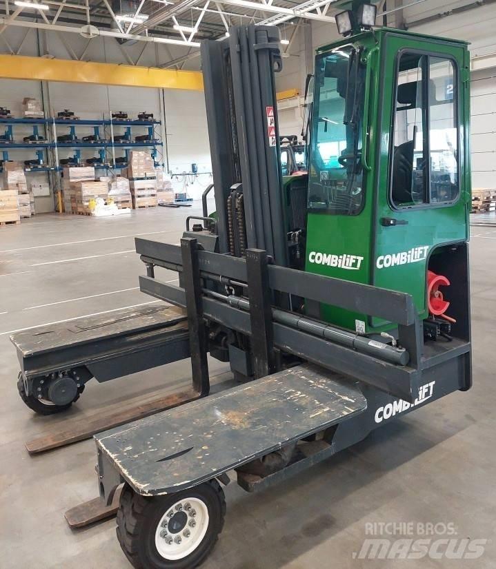 Combilift C 4000 LPG Ανυψωτικά στενών δρόμων 4 κατευθύνσεων