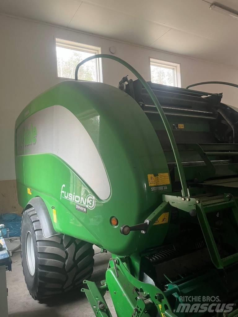 McHale Fusion 3 Πρέσες κυλινδρικών δεμάτων