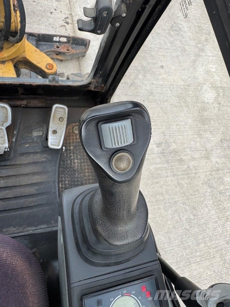 CAT 301.7 D Εκσκαφάκι (διαβολάκι) < 7t