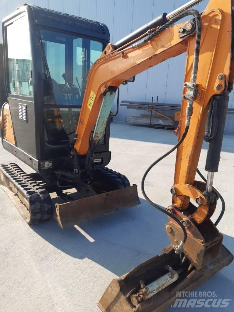 Hanix N 15B Εκσκαφάκι (διαβολάκι) < 7t