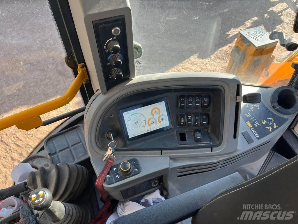 JCB 3 CX Μίνι εκσκαφείς 7t - 12t