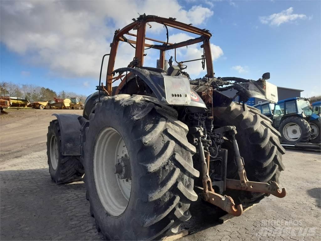 Valtra S374 Τρακτέρ