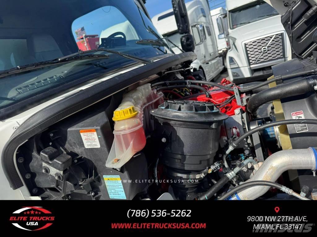 Freightliner M106 Φορτηγά Ψυγεία