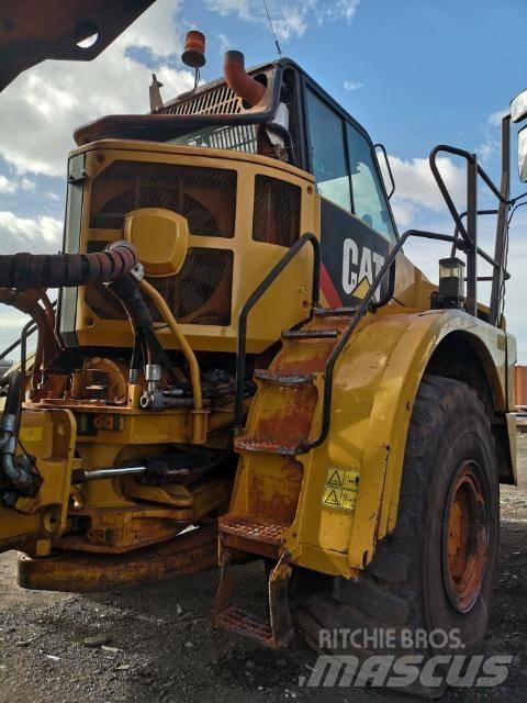 CAT 735 Σπαστό Dump Truck ADT
