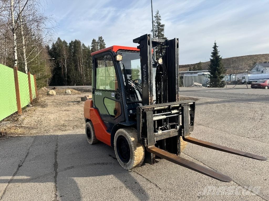 Toyota 02-8 FDF 30 Πετρελαιοκίνητα Κλαρκ
