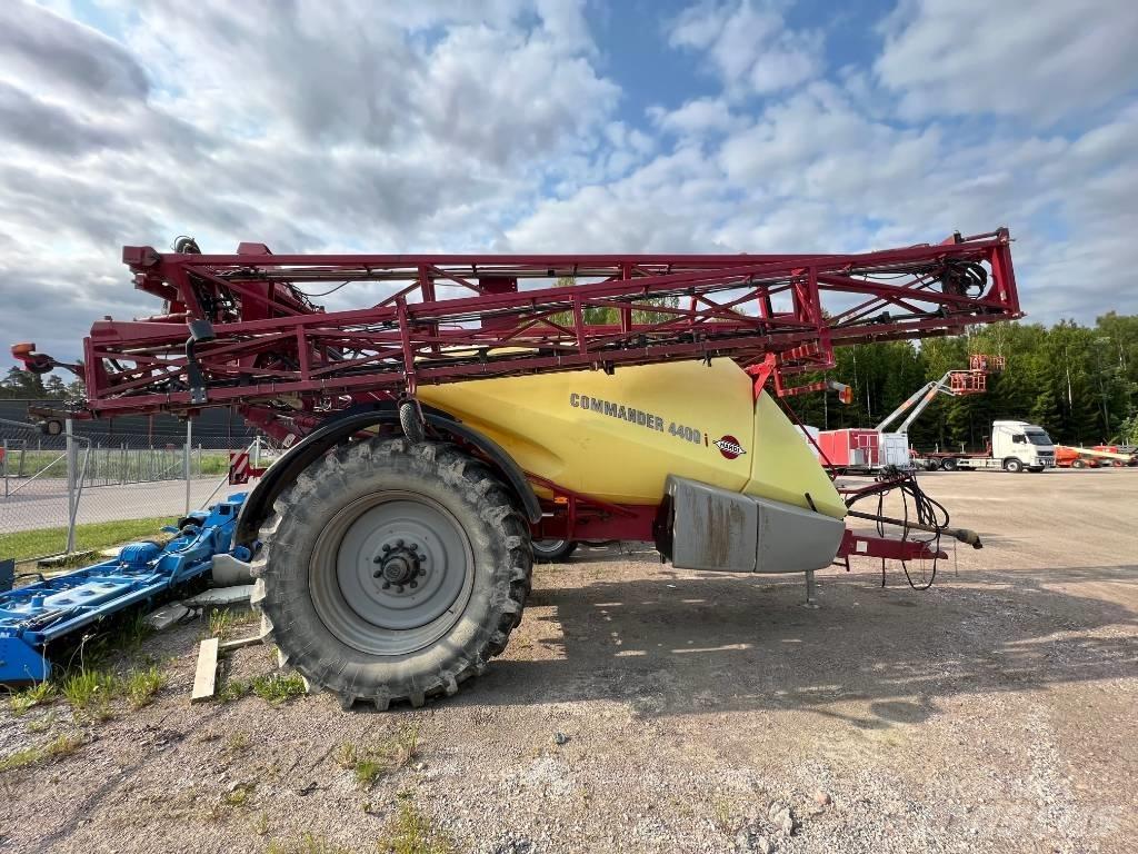 Hardi Commander 4400 Ρυμουλκούμενα ψεκαστικά
