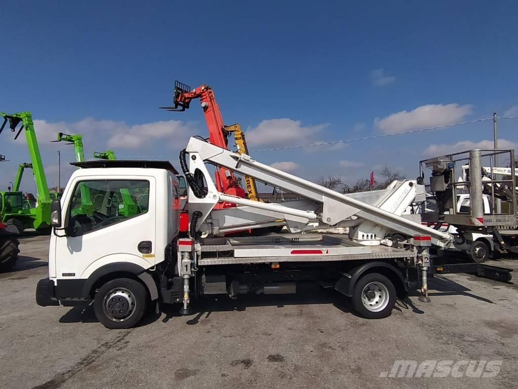 Multitel HX200 Εναέριες πλατφόρμες τοποθετημένες σε φορτηγό