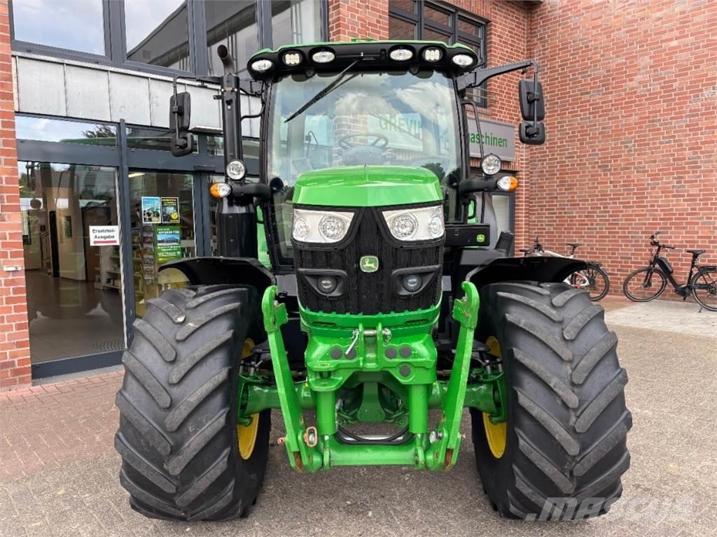 John Deere 6120R Τρακτέρ