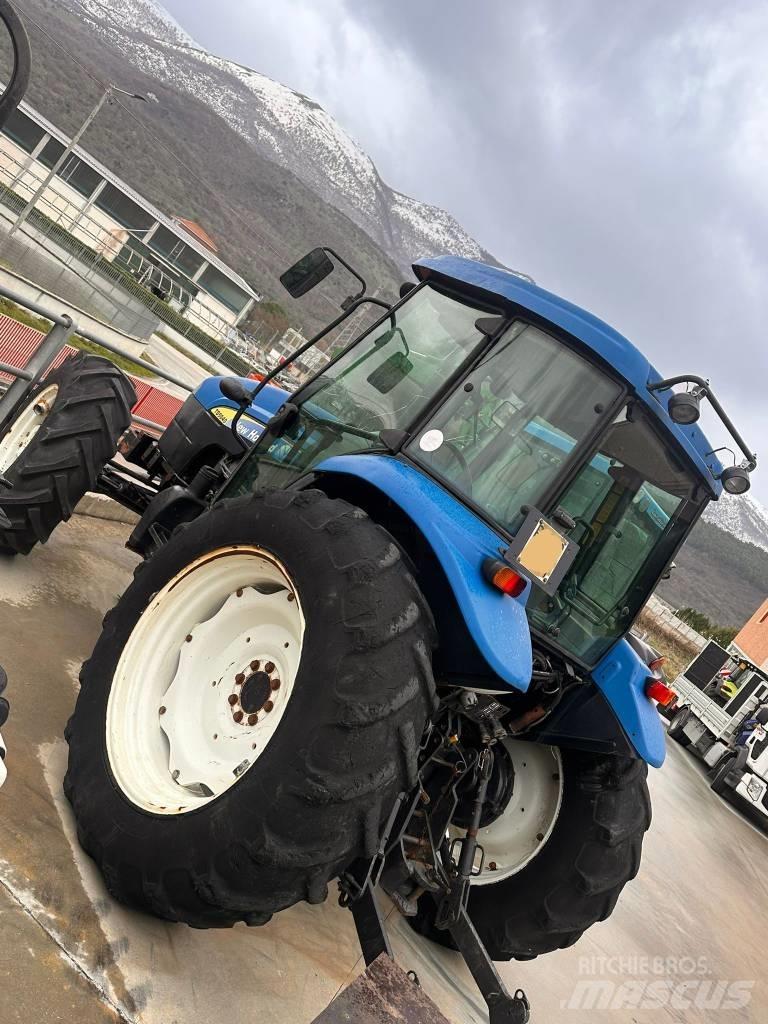 New Holland TD 5040 Τρακτέρ