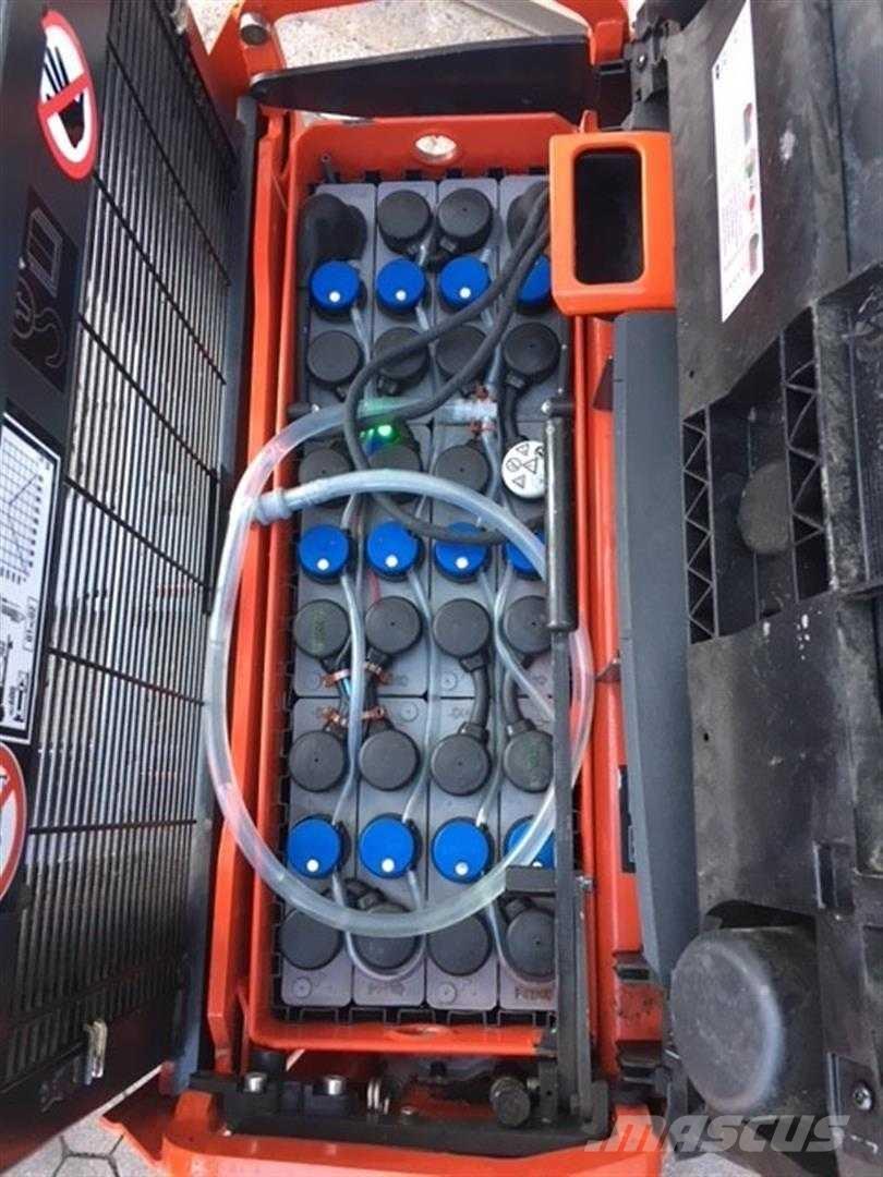 Linde D08 Περονοφόρο ανυψωτικό συλλογής παραγγελιών μεγάλου ύψους