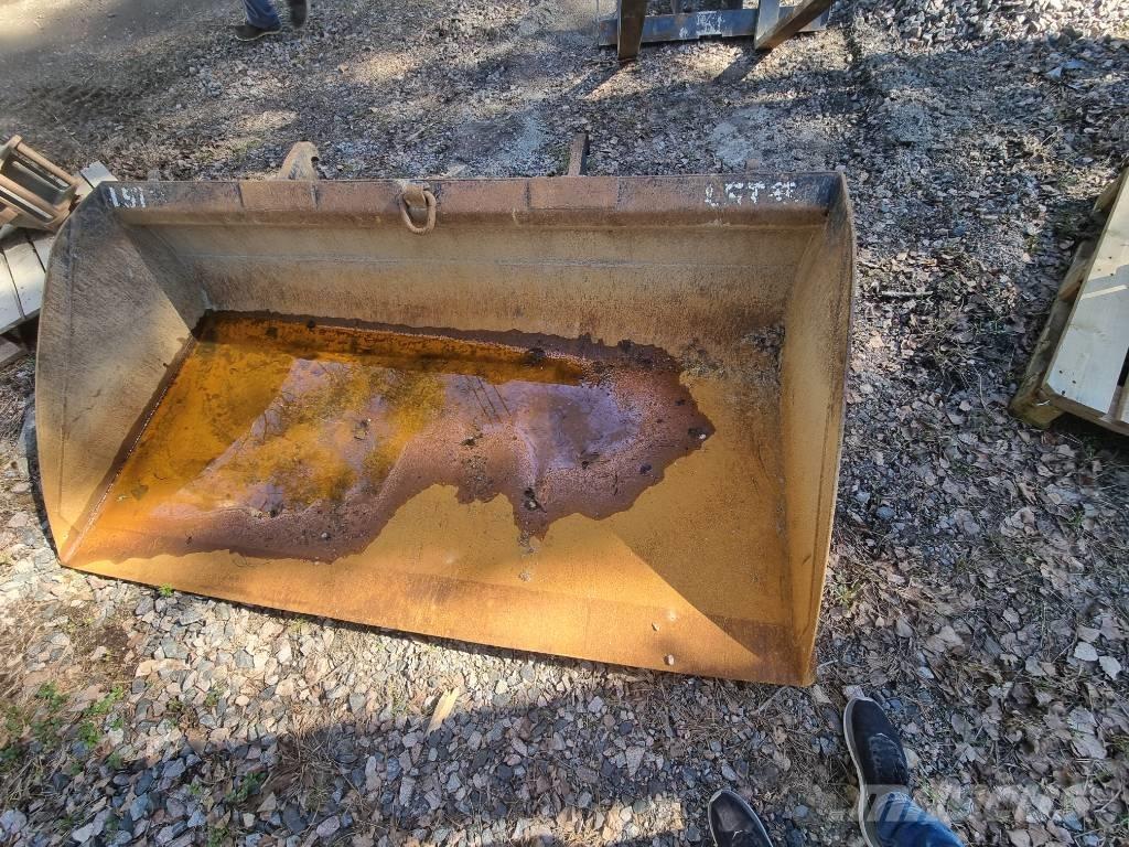 CAT 908M -2015 Φορτωτές με λάστιχα (Τροχοφόροι)