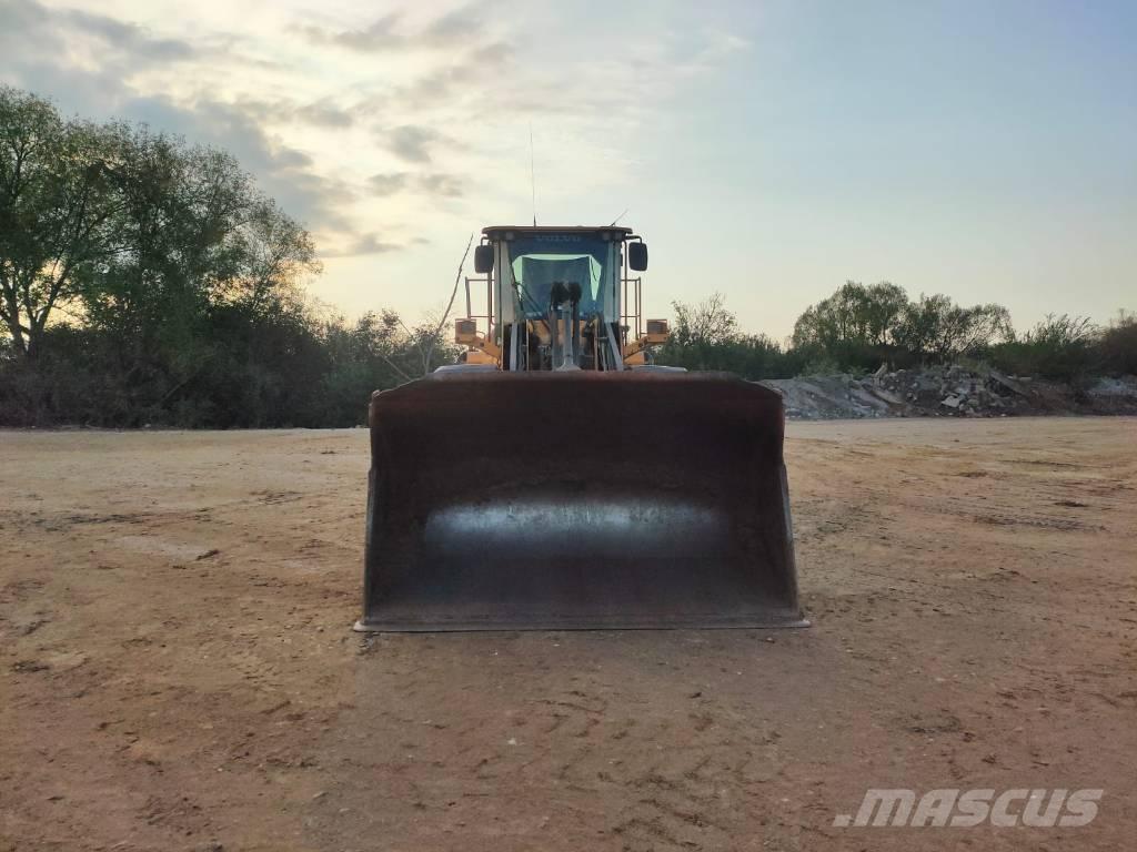 Volvo L 110 G Φορτωτές με ερπύστριες